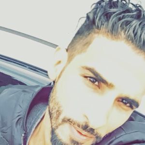 Meet your Posher, Hussain